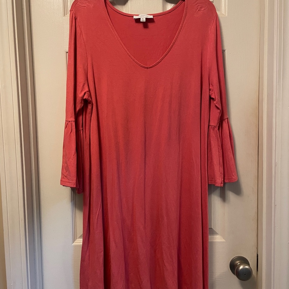 Elegant Coral V-Neck Dress